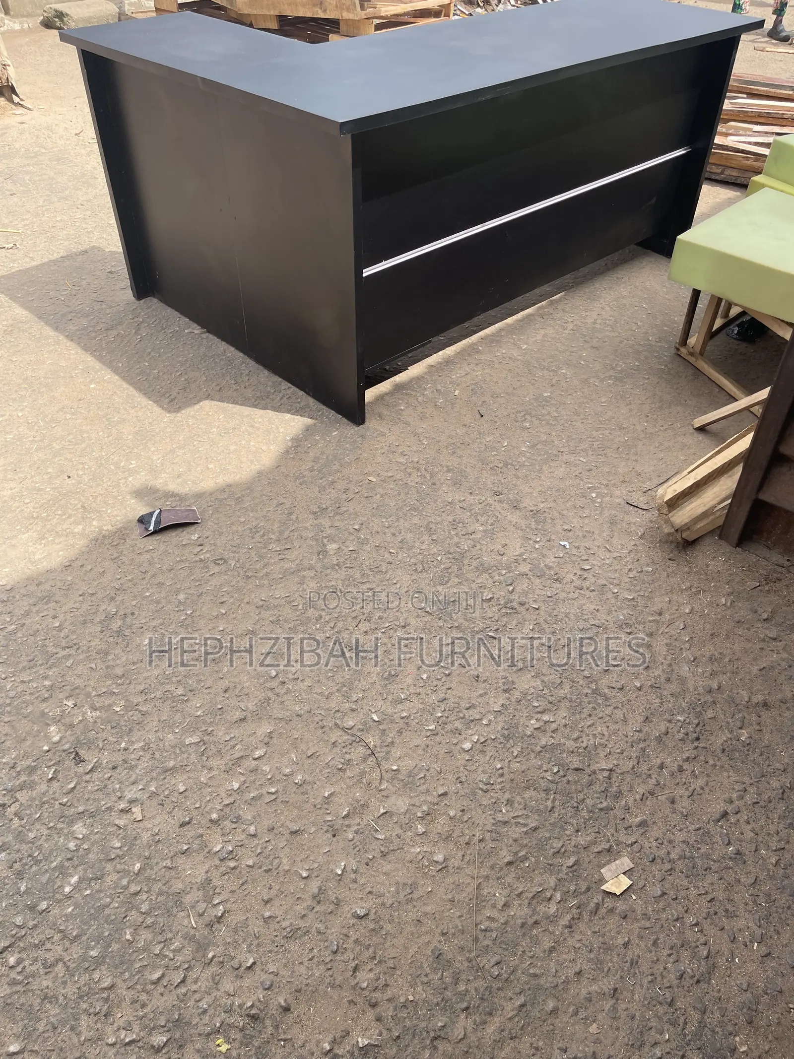 L Shaped Office Table