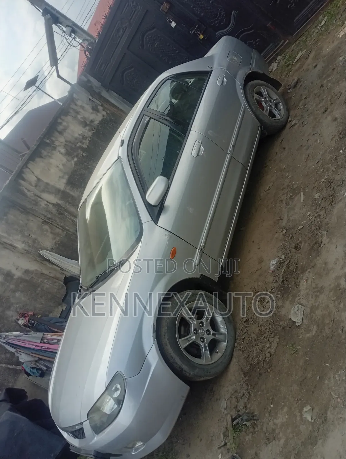 Mazda 323 1.6 2003 Silver