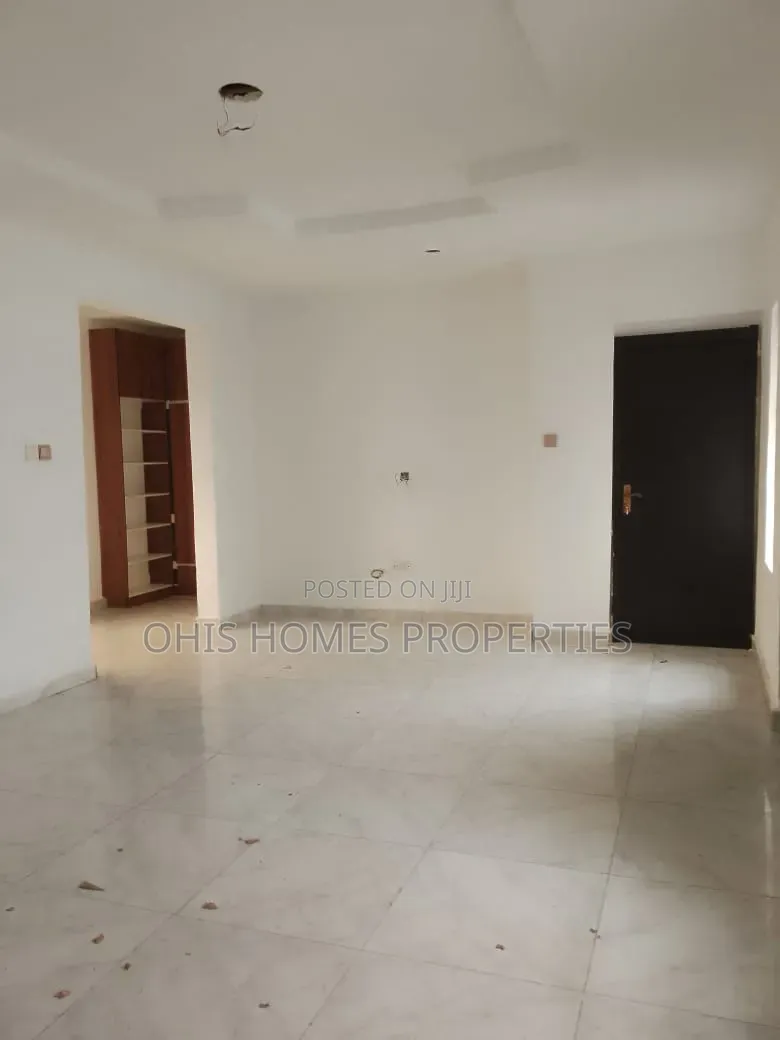 4bdrm Duplex in Lekki County, Ikota for rent