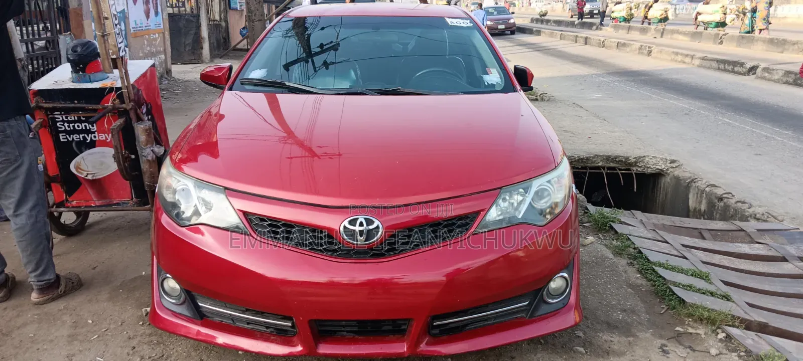 Toyota Camry SE 4dr Sedan (2.5L 4cyl 6A) 2014 Red