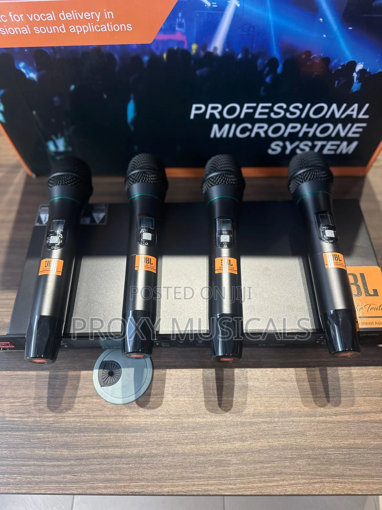 JBL 4in1 Wireless Microphone System