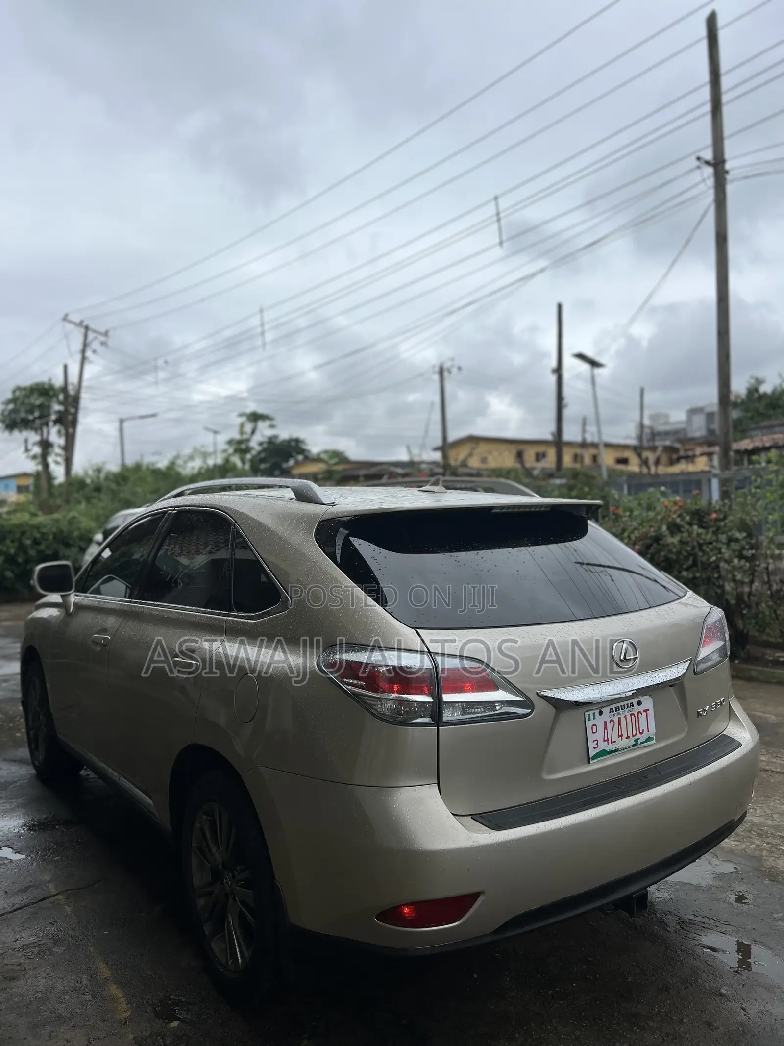Lexus RX 350 FWD 2013 Gold