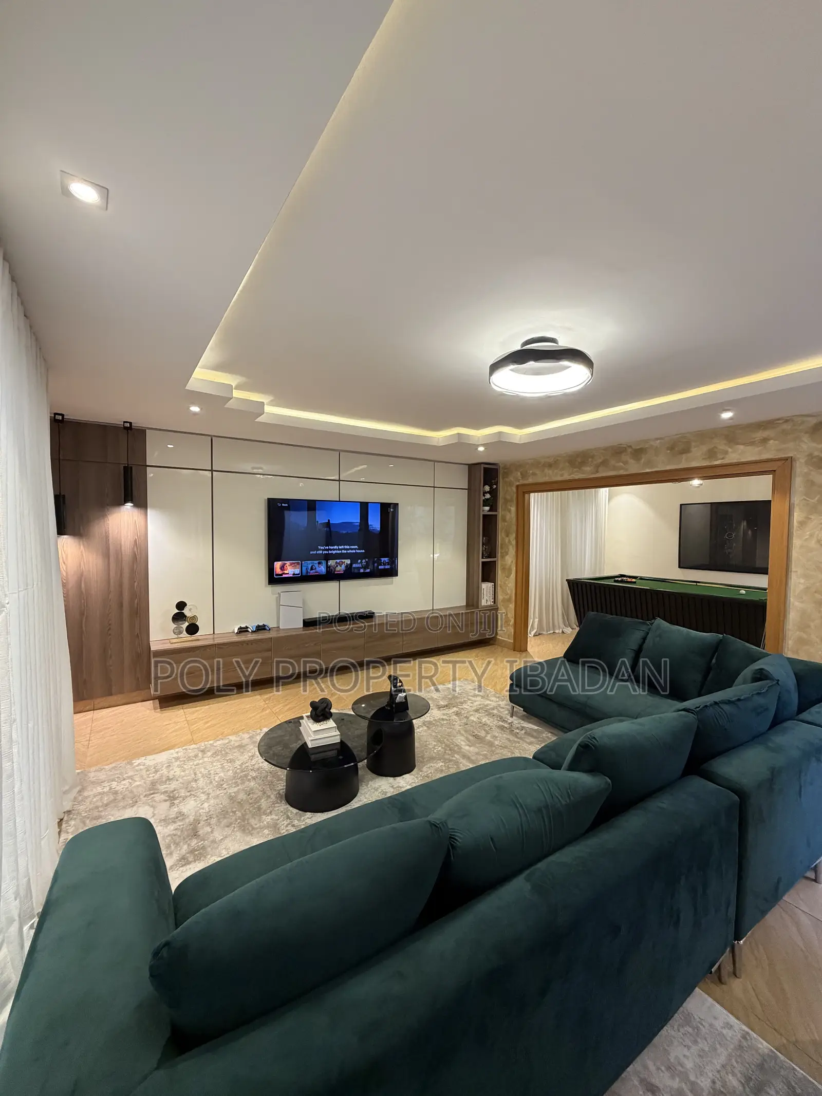 2 and 3 Bedroom Shortlet at Awolowo Bodija