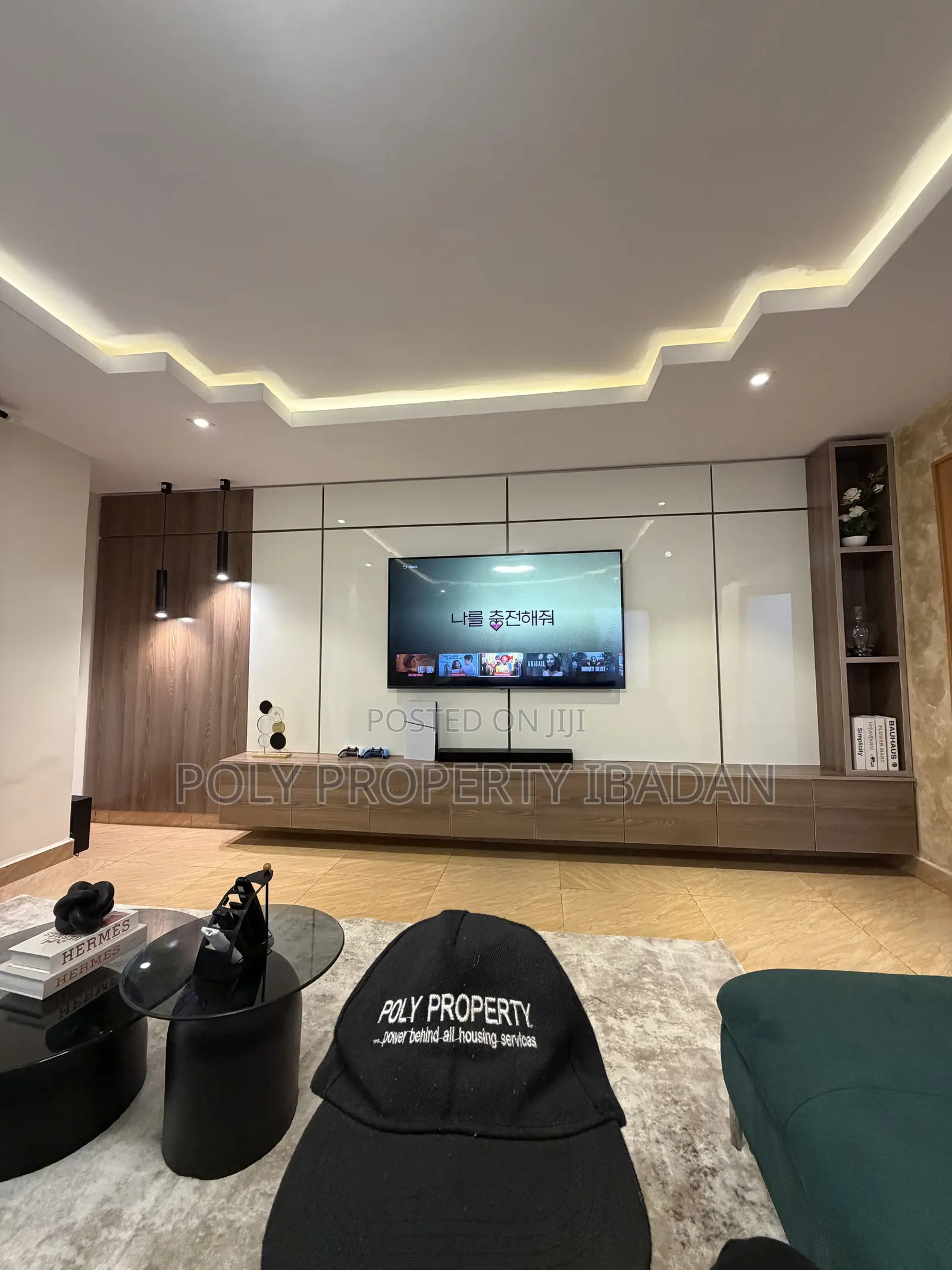 2 and 3 Bedroom Shortlet at Awolowo Bodija