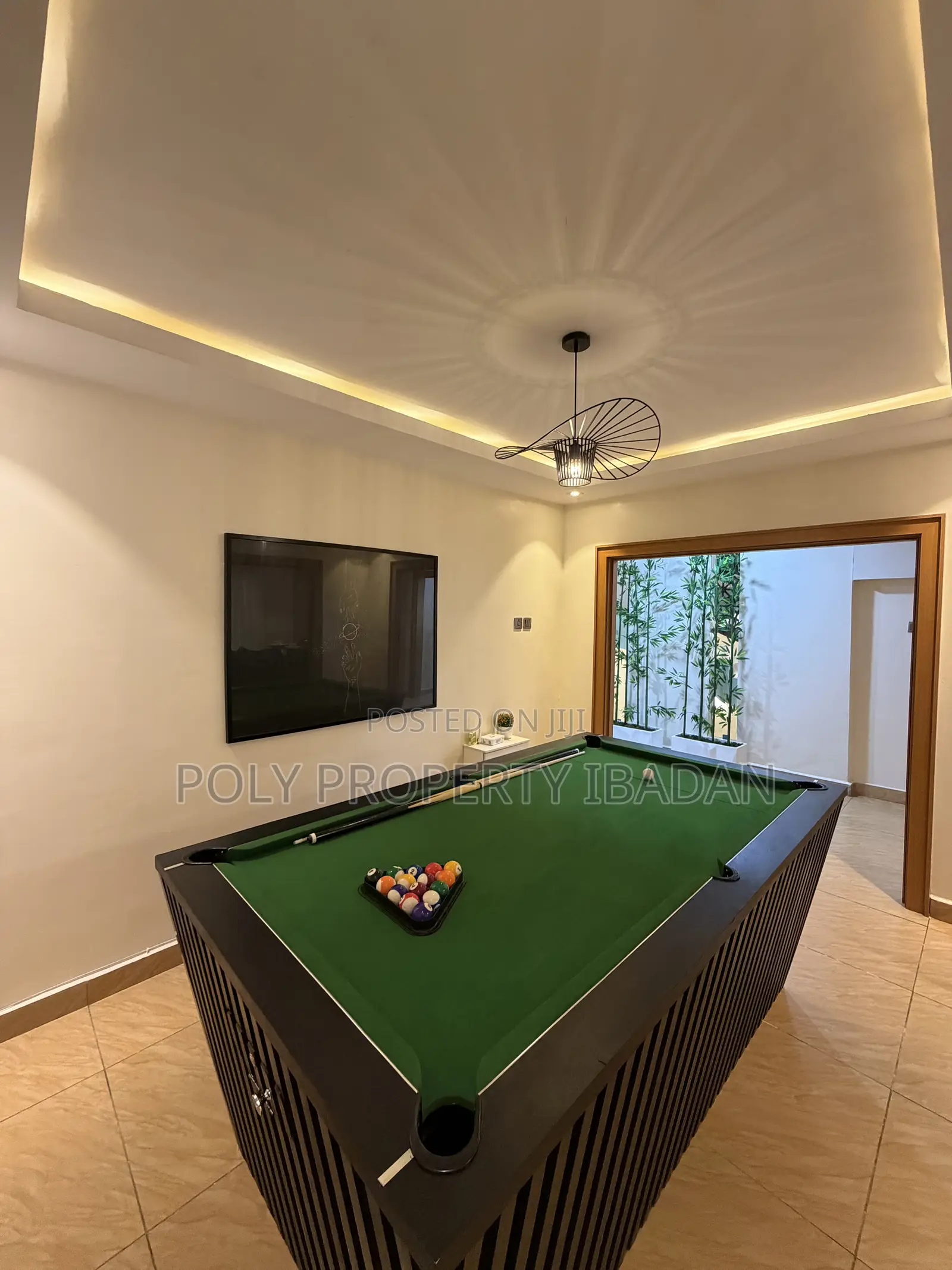 2 and 3 Bedroom Shortlet at Awolowo Bodija