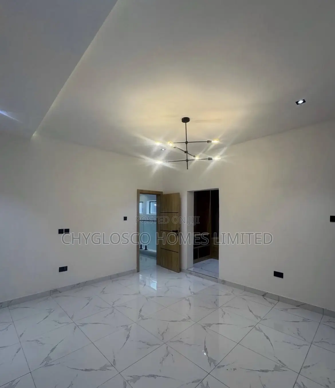 4bdrm Duplex in Dana Estate, Ruuodomaya for sale