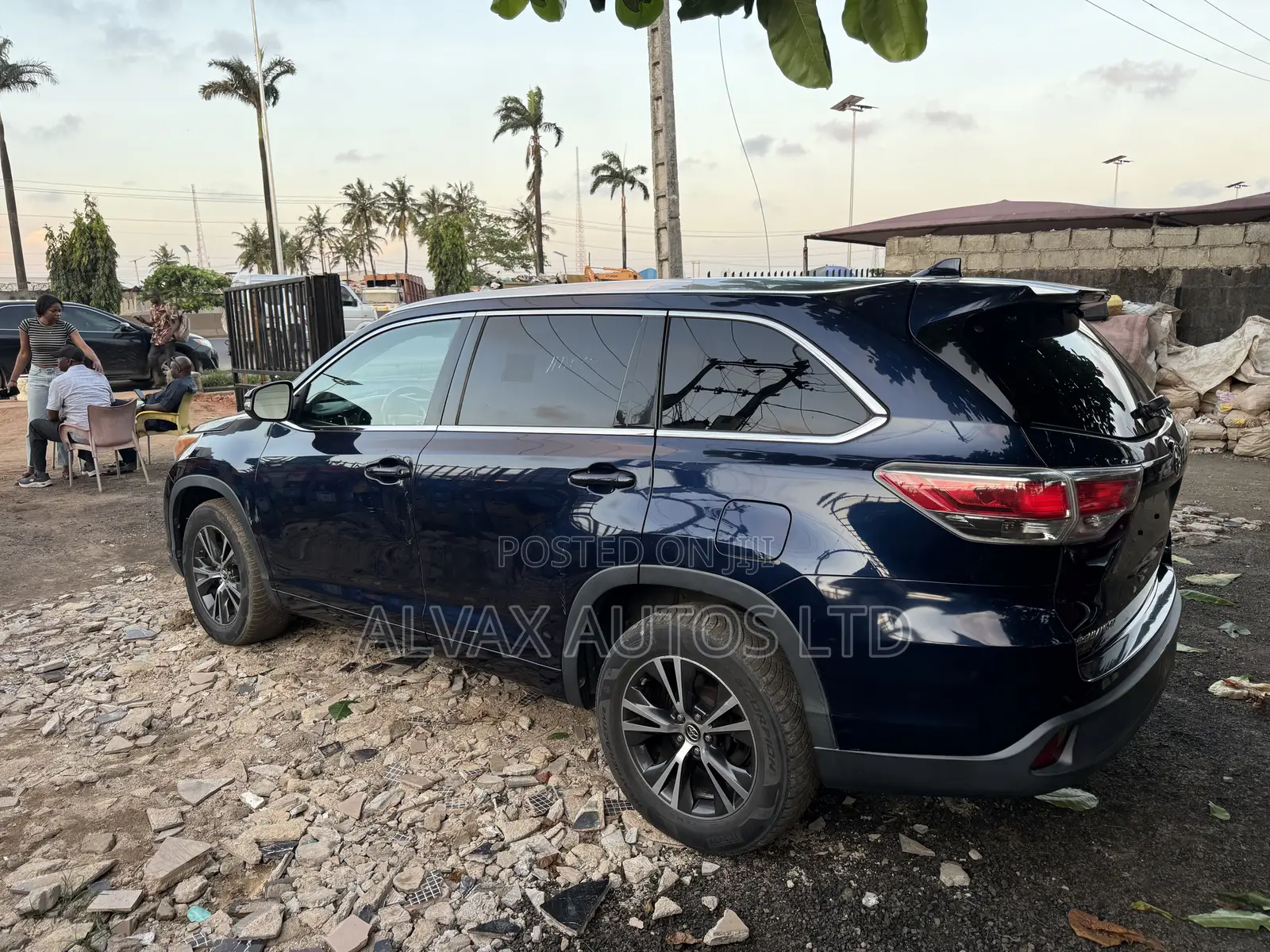 Toyota Highlander XLE V6 4x4 (3.5L 6cyl 6A) 2016 Blue