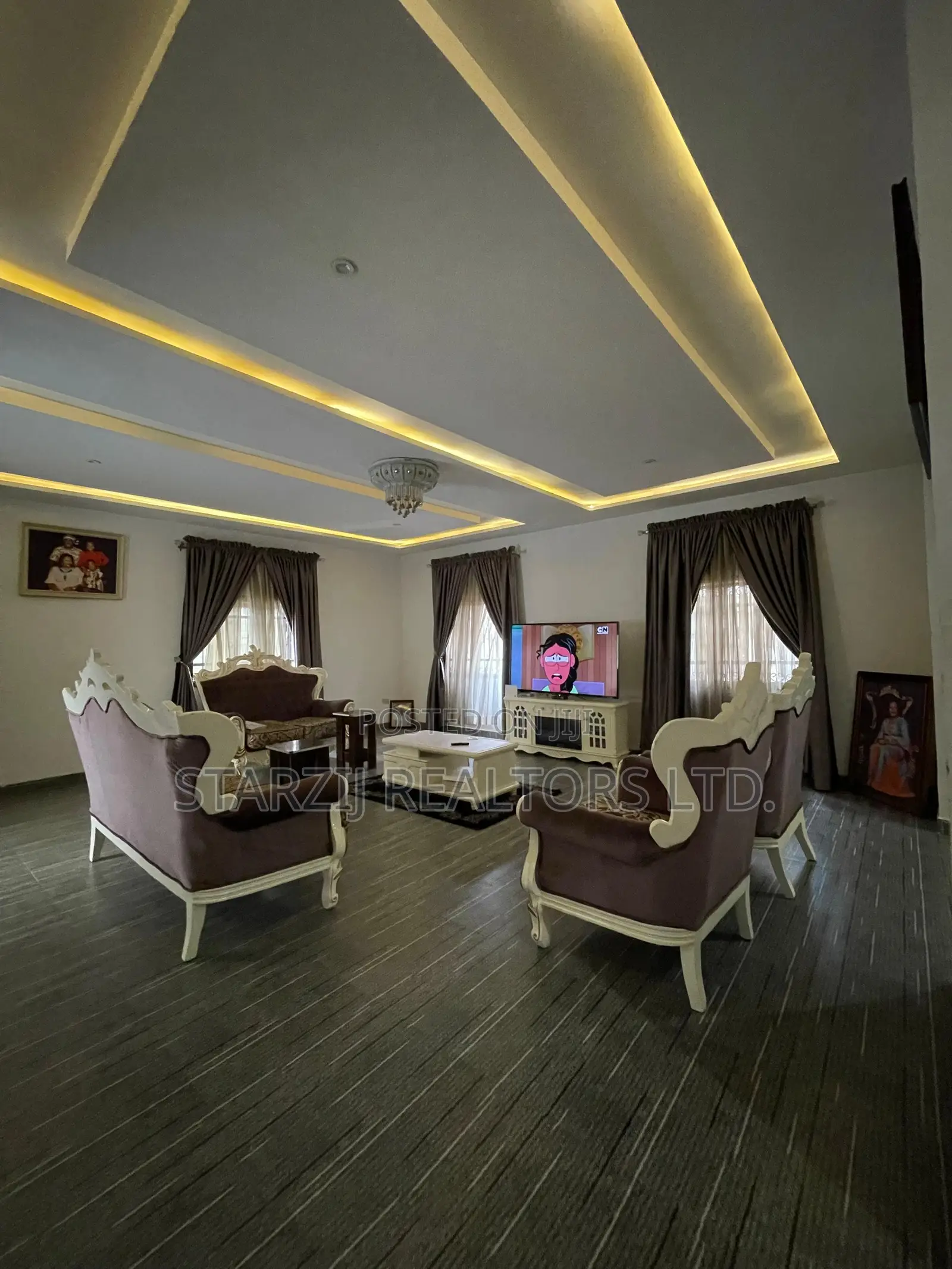 Furnished 5bdrm Duplex in Gaduwa for sale