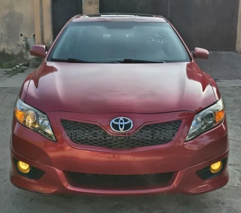Toyota Camry SE V6 4dr Sedan (3.5L 6cyl 6AM) 2010 Red