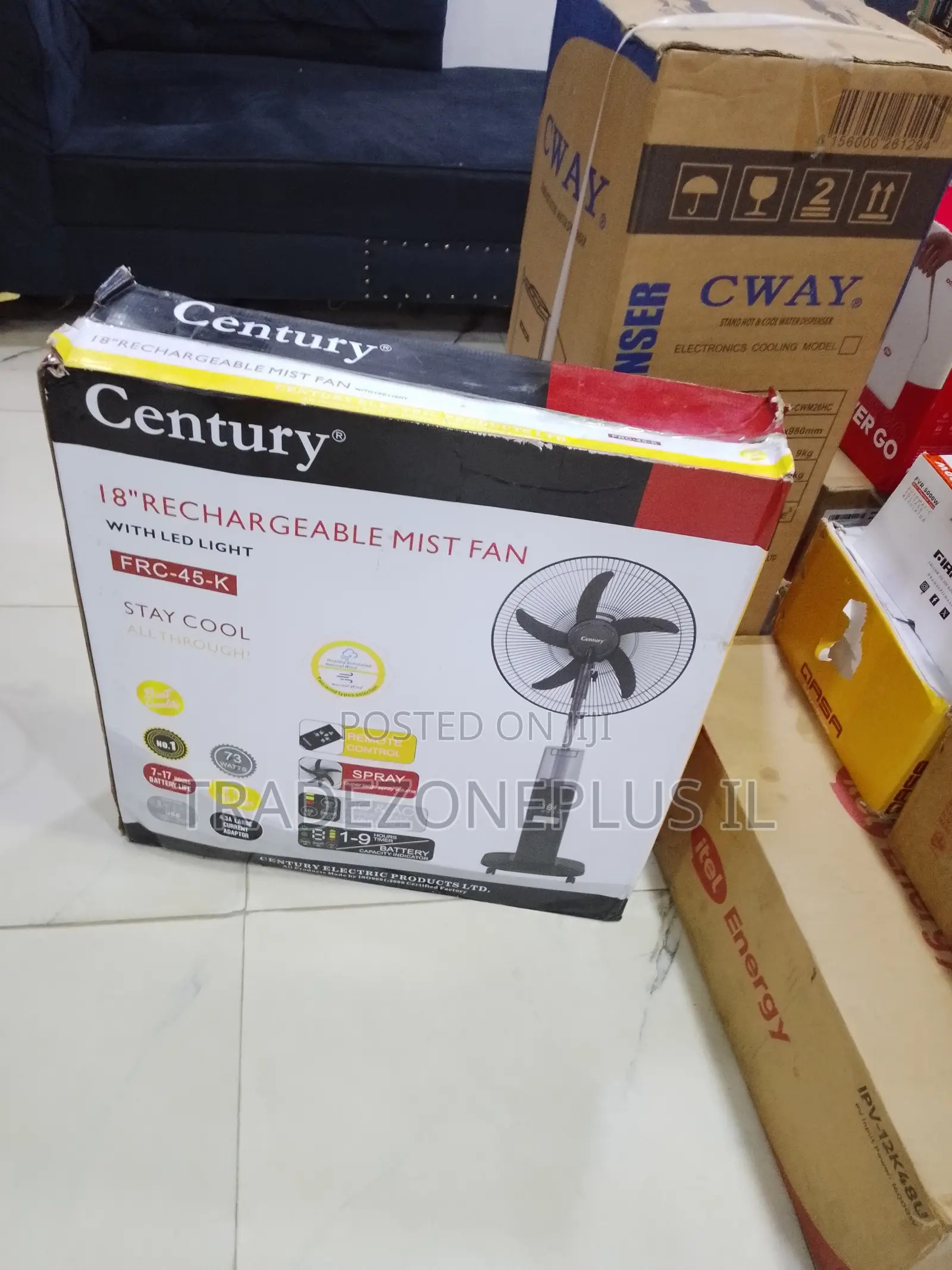 Modern Rechargeable Fan With Water Mist