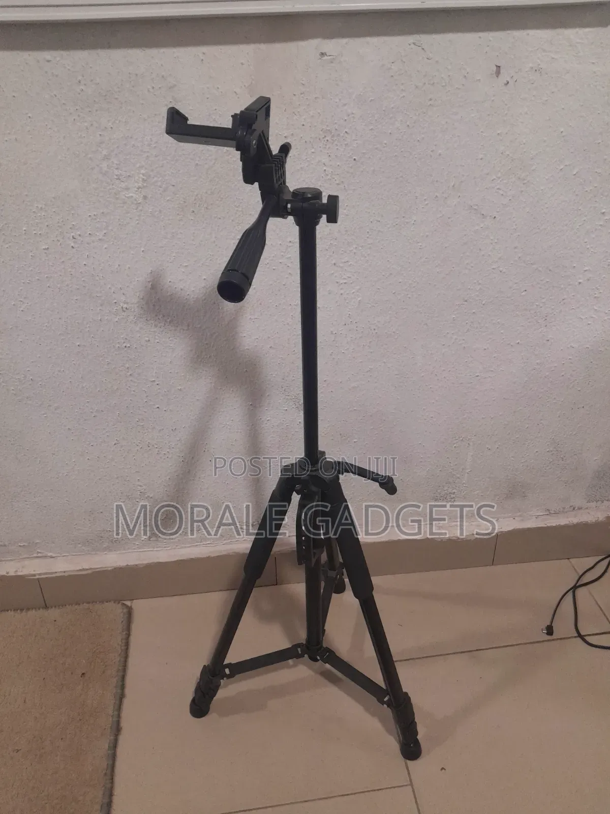 T3366 Tripod Stand + Free Carrying Bag