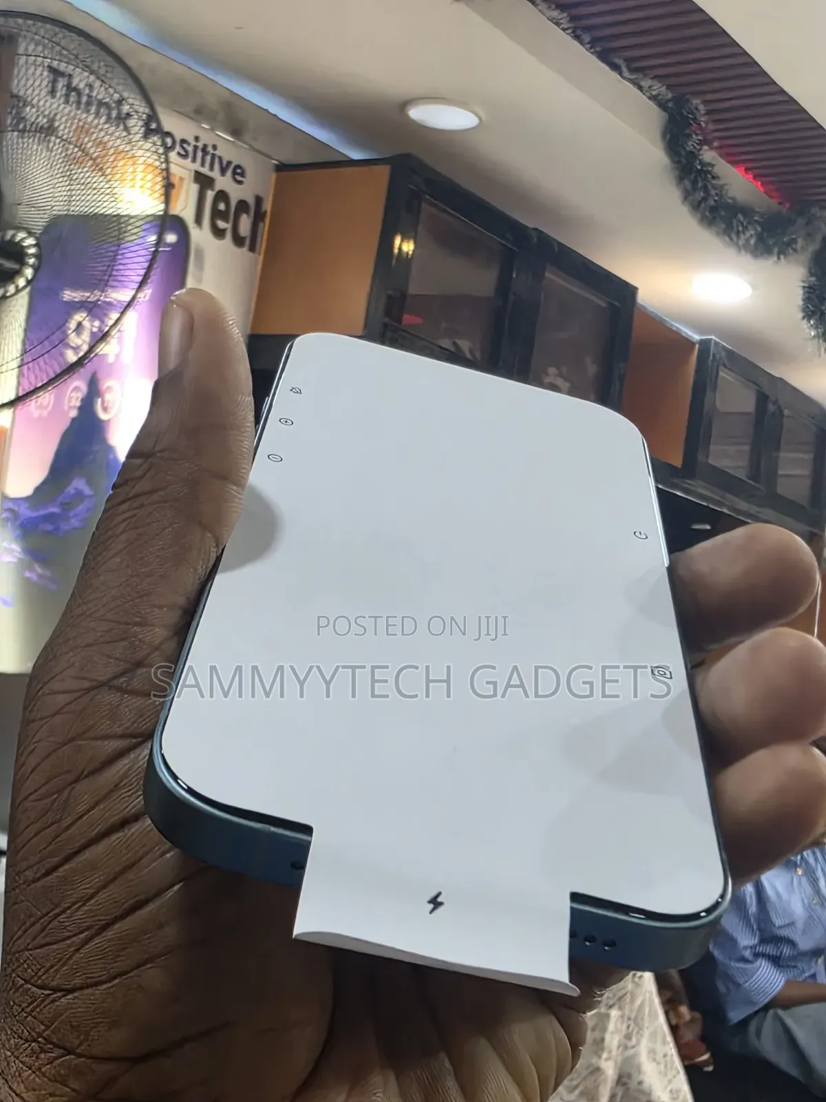 Apple iPhone 16 128 GB Green