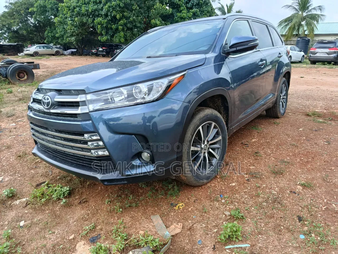 Toyota Highlander XLE 4x2 V6 (3.5L 6cyl 8A) 2017 Blue