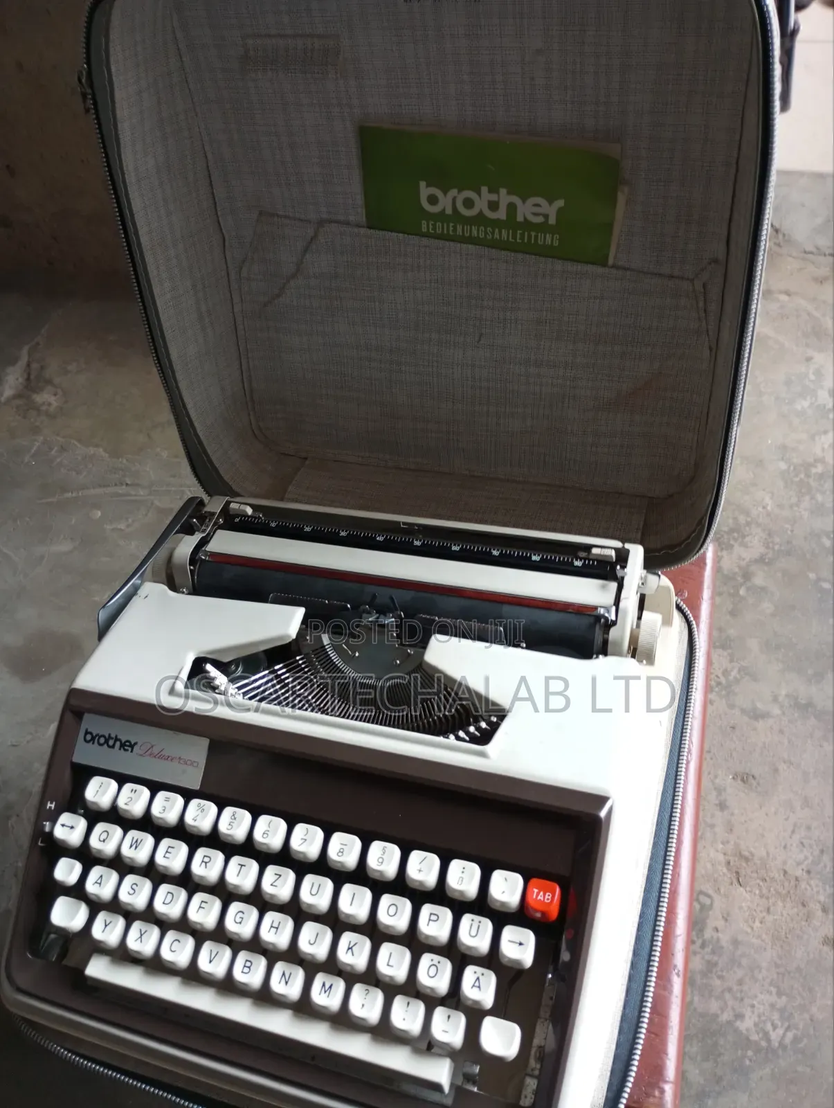 Brother Manual Typewriter