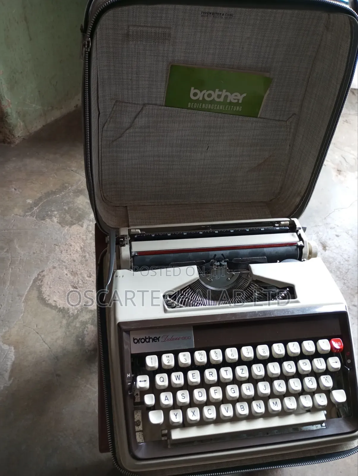 Brother Manual Typewriter
