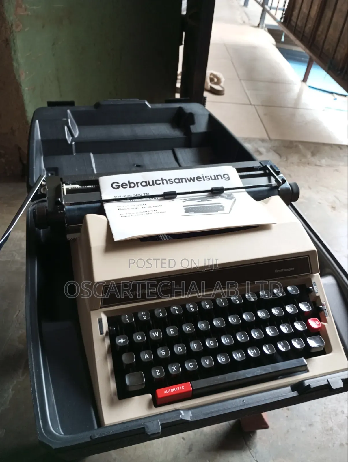 Manual Typewriter -(Privilege 12”Long Carridge in Box)