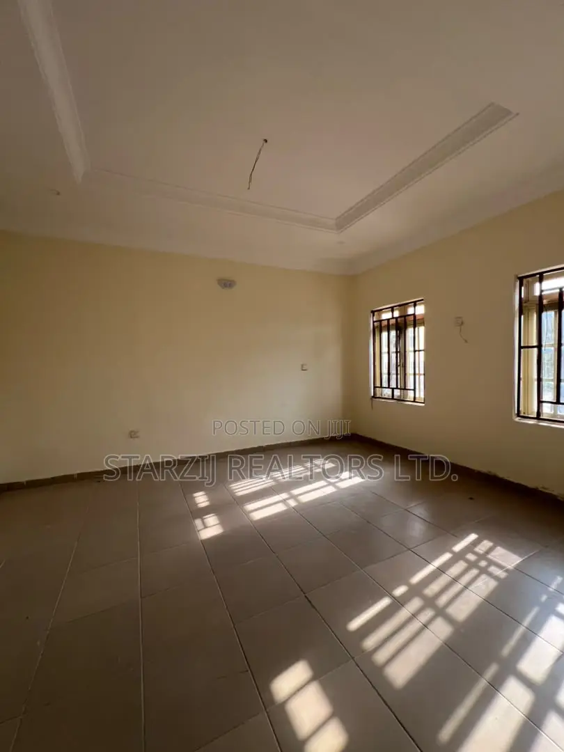 3bdrm Apartment in Karsana, Dape for sale
