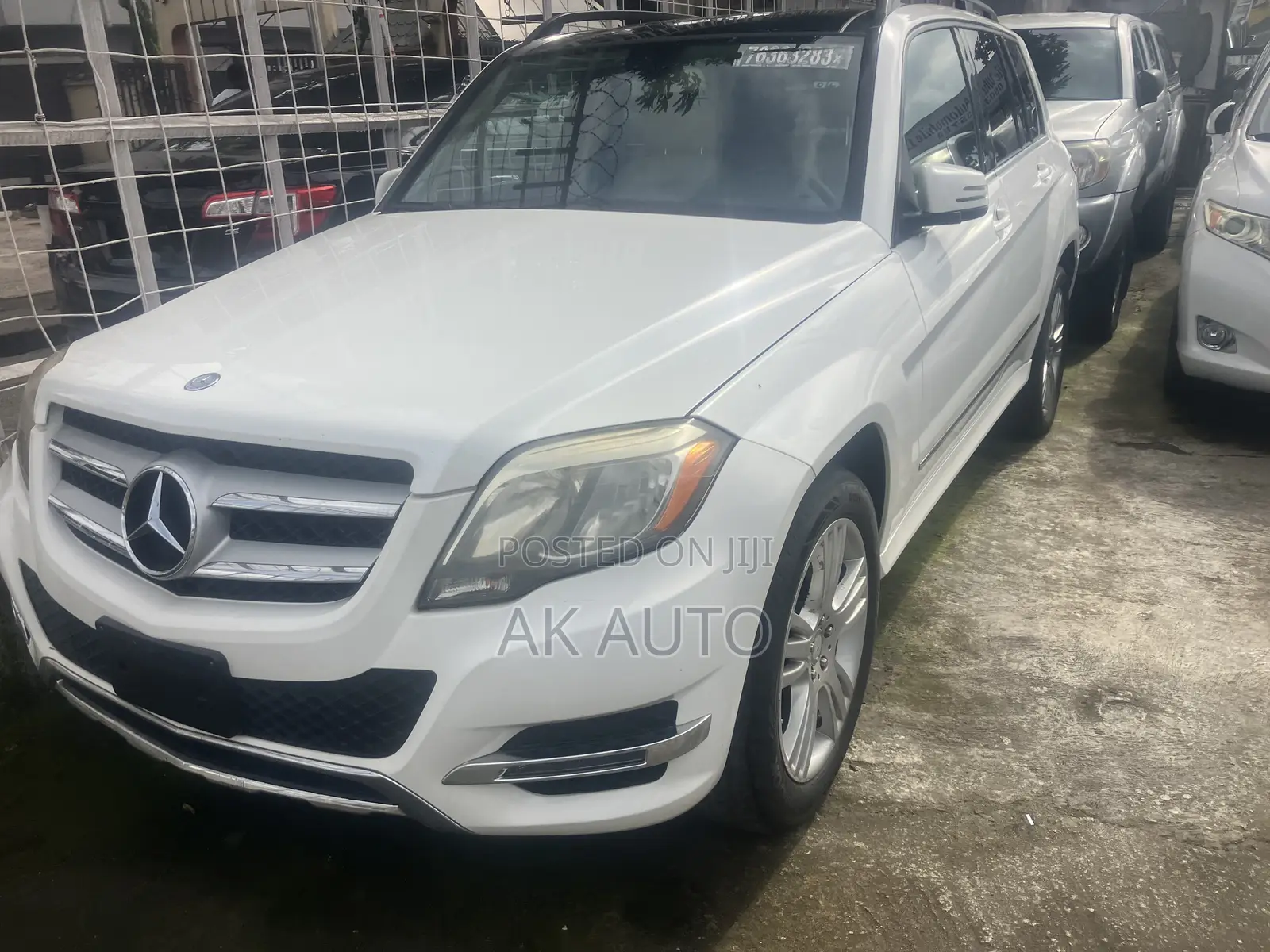 Mercedes-Benz GLK-Class Base GLK 250 BlueTEC 4dr AWD 4MATIC (2.1L 4cyl)