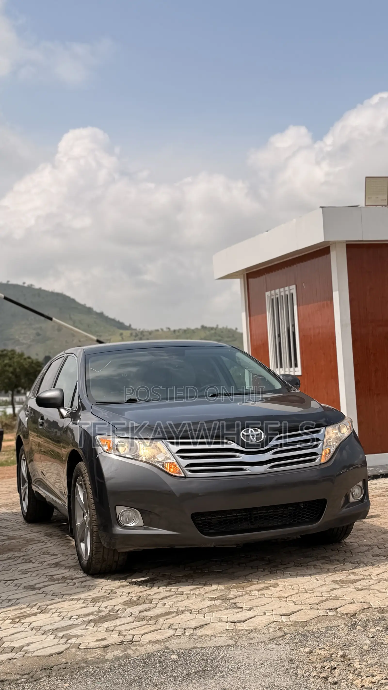 Toyota Venza AWD 2012 Gray