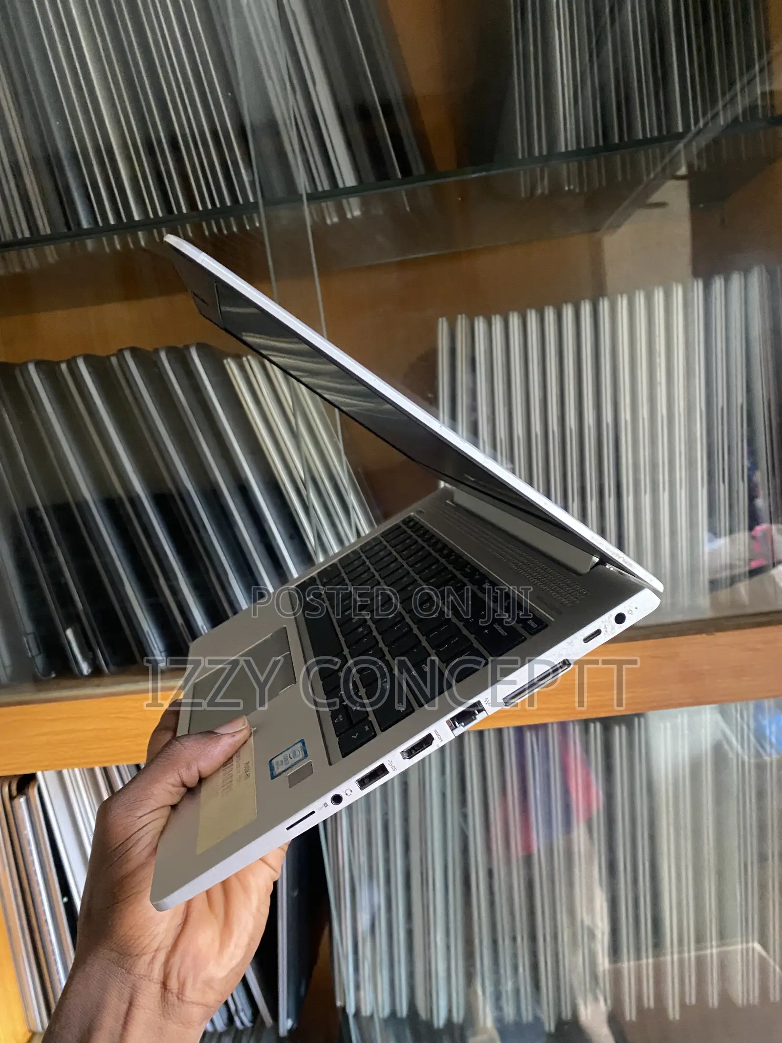 Laptop HP EliteBook 830 G6 8GB Intel Core i7 SSD 256GB