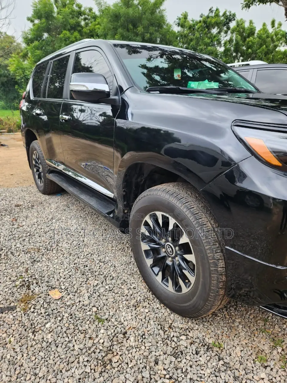Toyota Prado for Hire