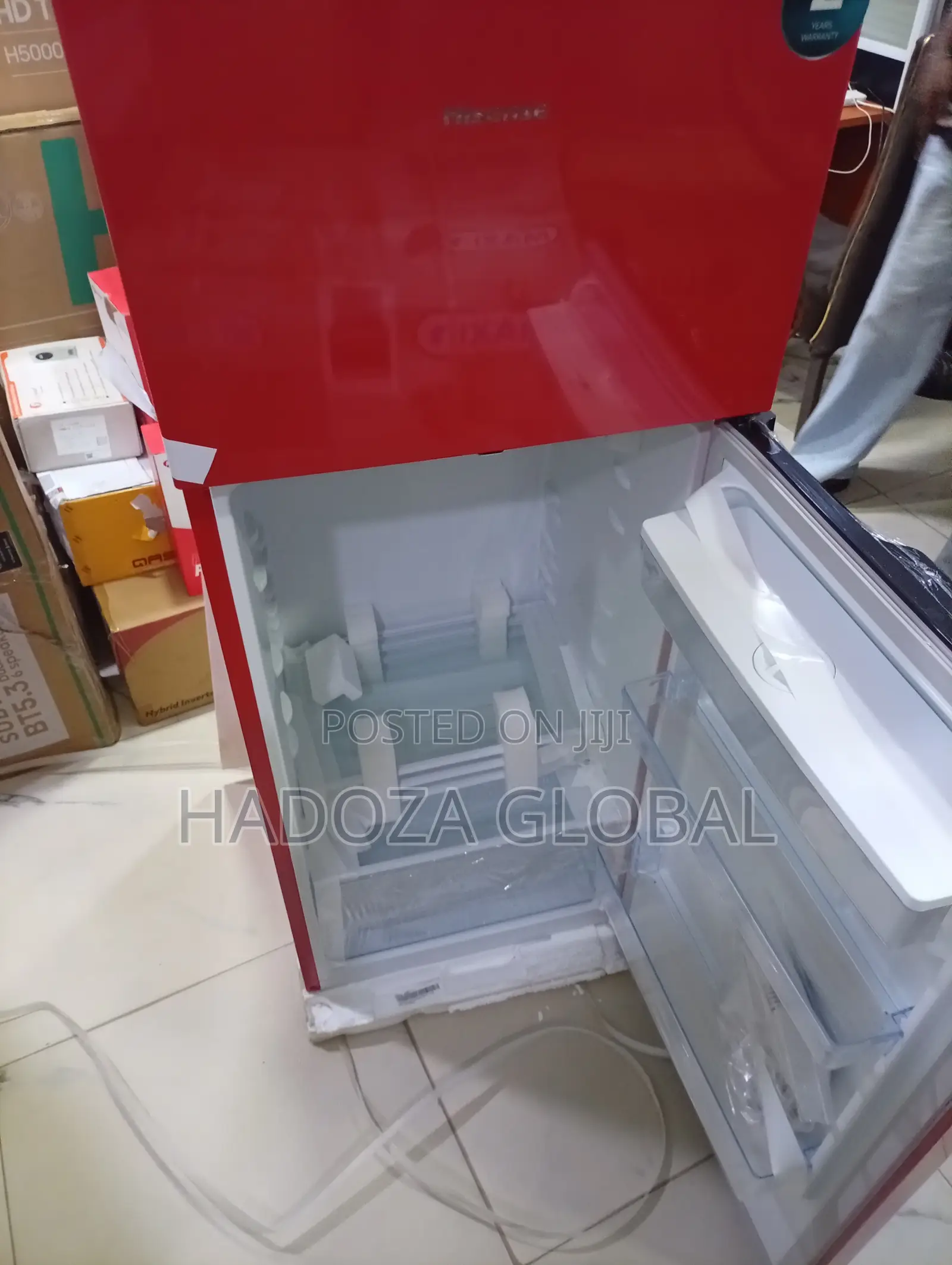 Hisense 205DRB Fridge – Contemporary Refrigeration