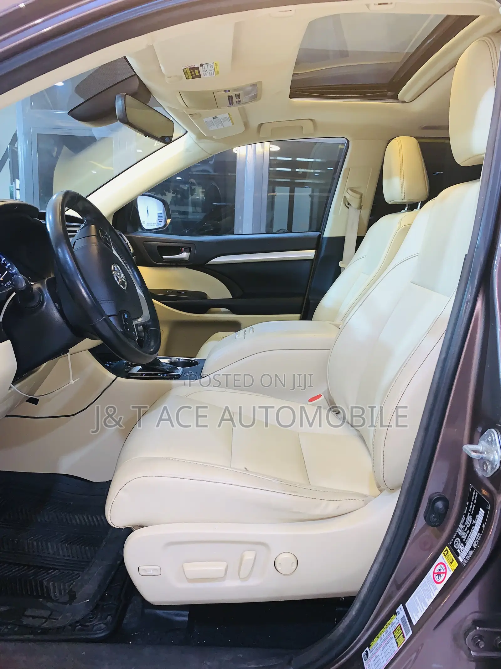 Toyota Highlander 2017 Brown