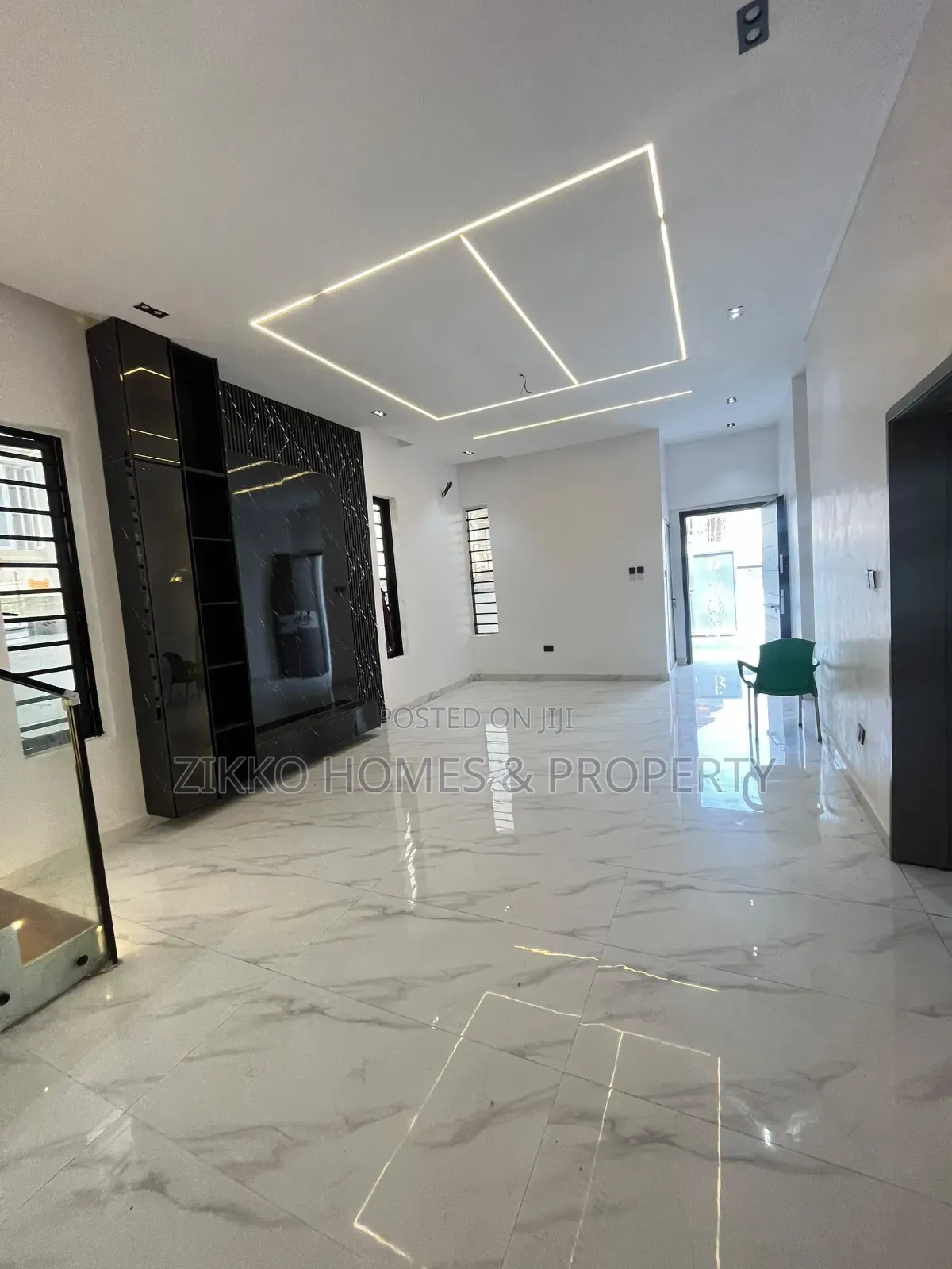 4bdrm Duplex in Ajah for sale
