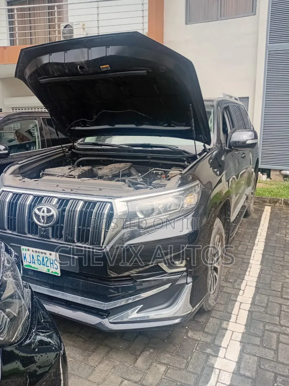 Toyota Land Cruiser Prado 2.7 2022 Black