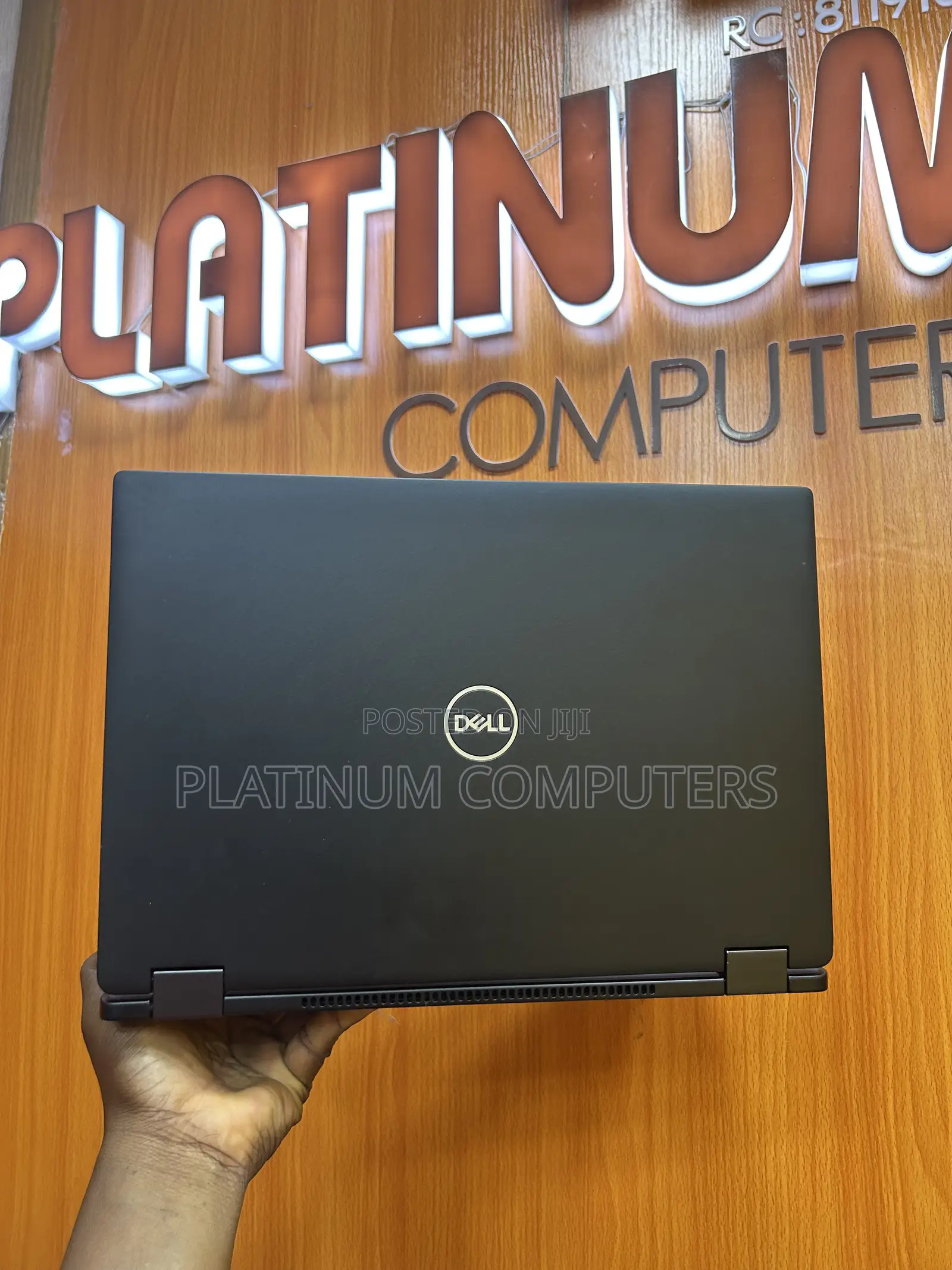 Laptop Dell Latitude 7390 2-in-1 8GB Intel Core i5 SSD 256GB