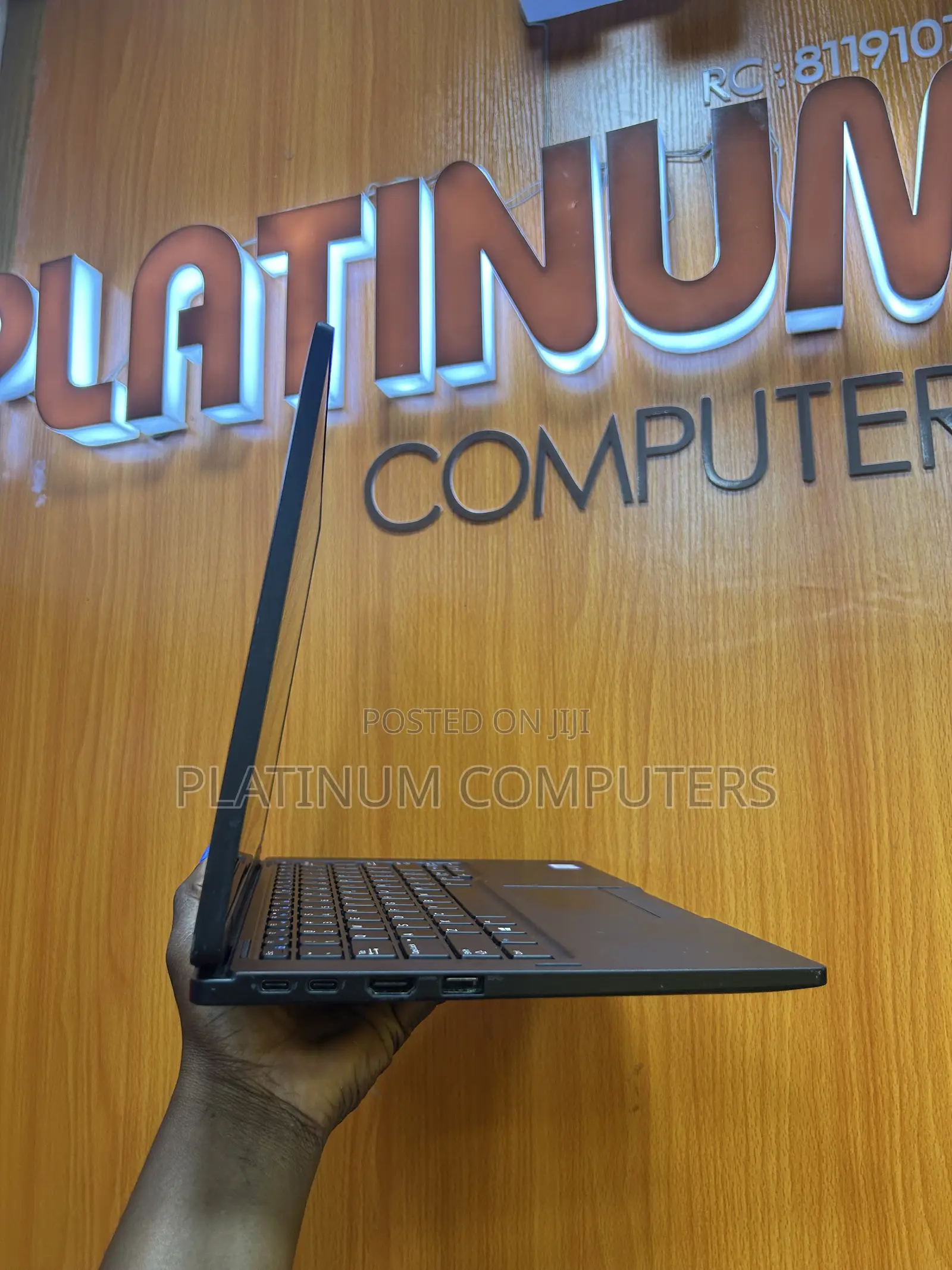 Laptop Dell Latitude 7390 2-in-1 8GB Intel Core i5 SSD 256GB