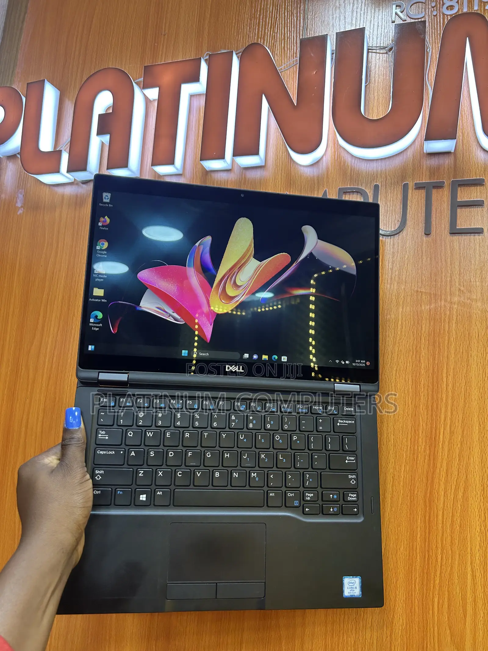 Laptop Dell Latitude 7390 2-in-1 8GB Intel Core i5 SSD 256GB