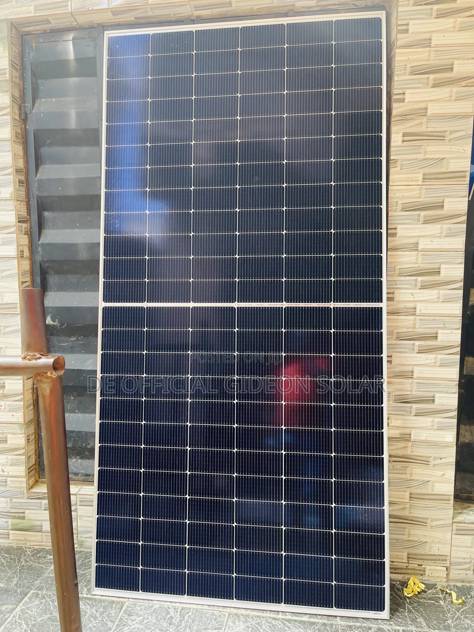 Jinko 650watts Bifacial Half-Cut Brand New Panel