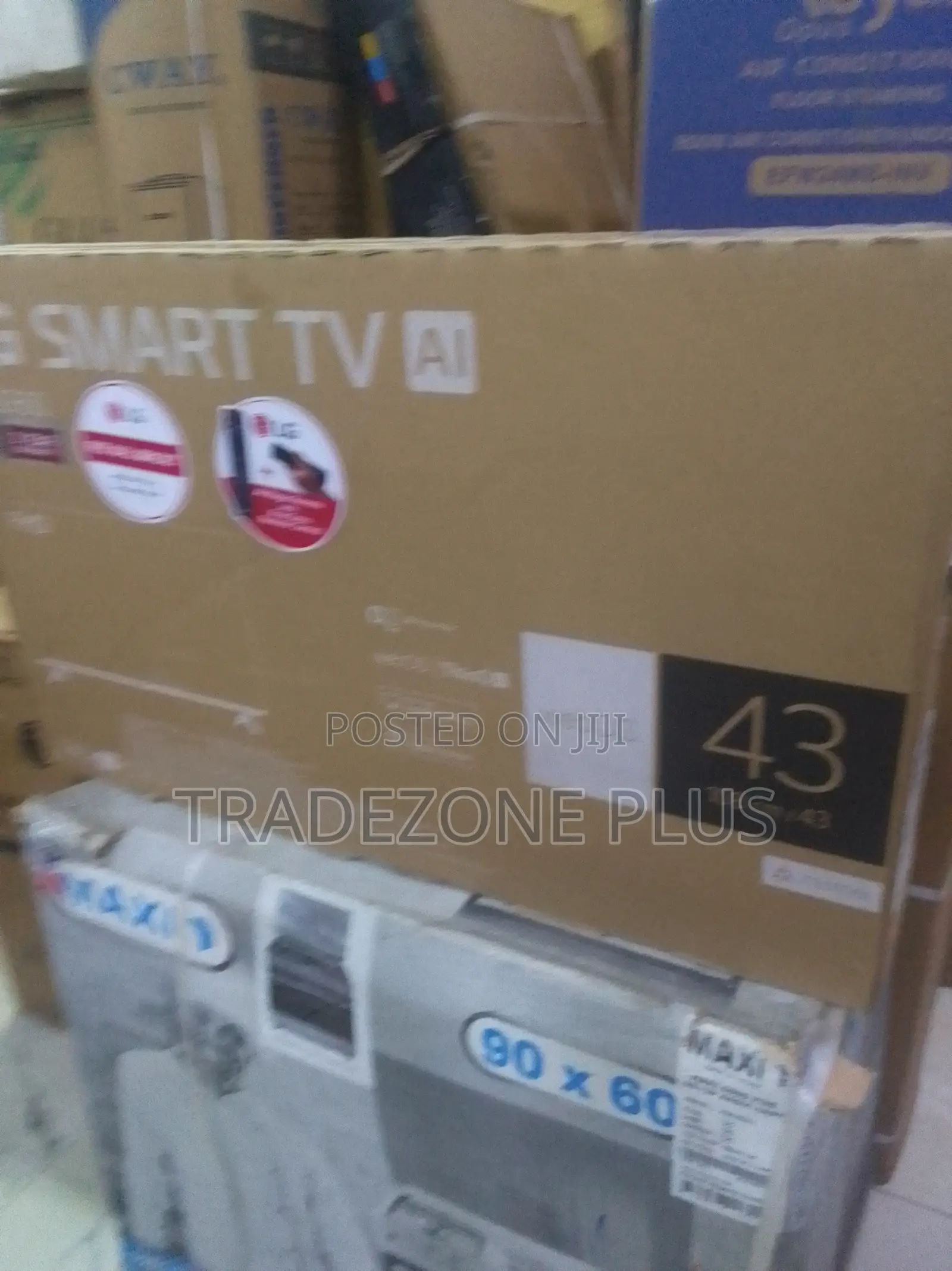 LG Smart Television 43 Inch – Free Bracket and Extra Control