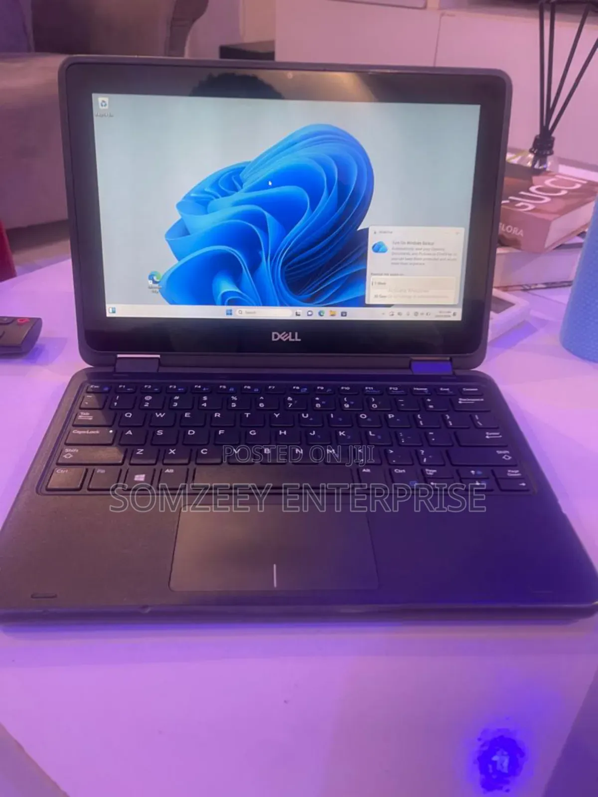 Laptop Dell Latitude 11 3189 4GB Intel Pentium HDD 128GB