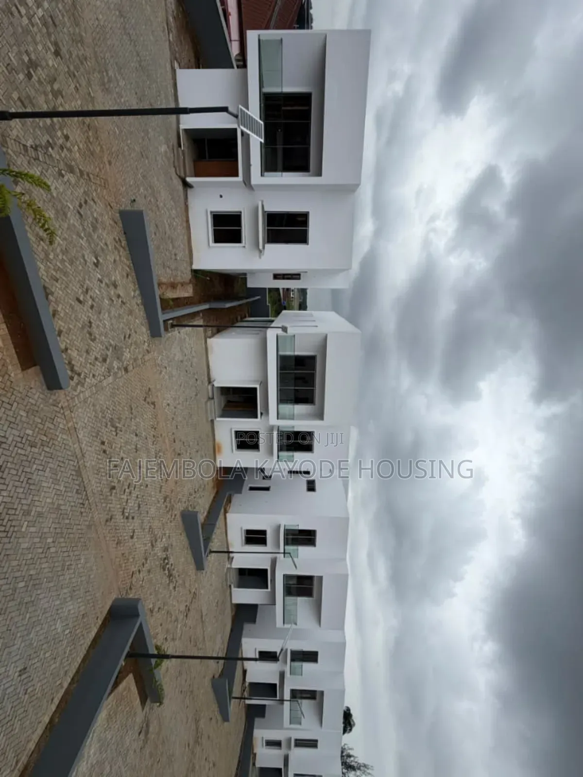 4bdrm Duplex in Old Bodija Estate for sale