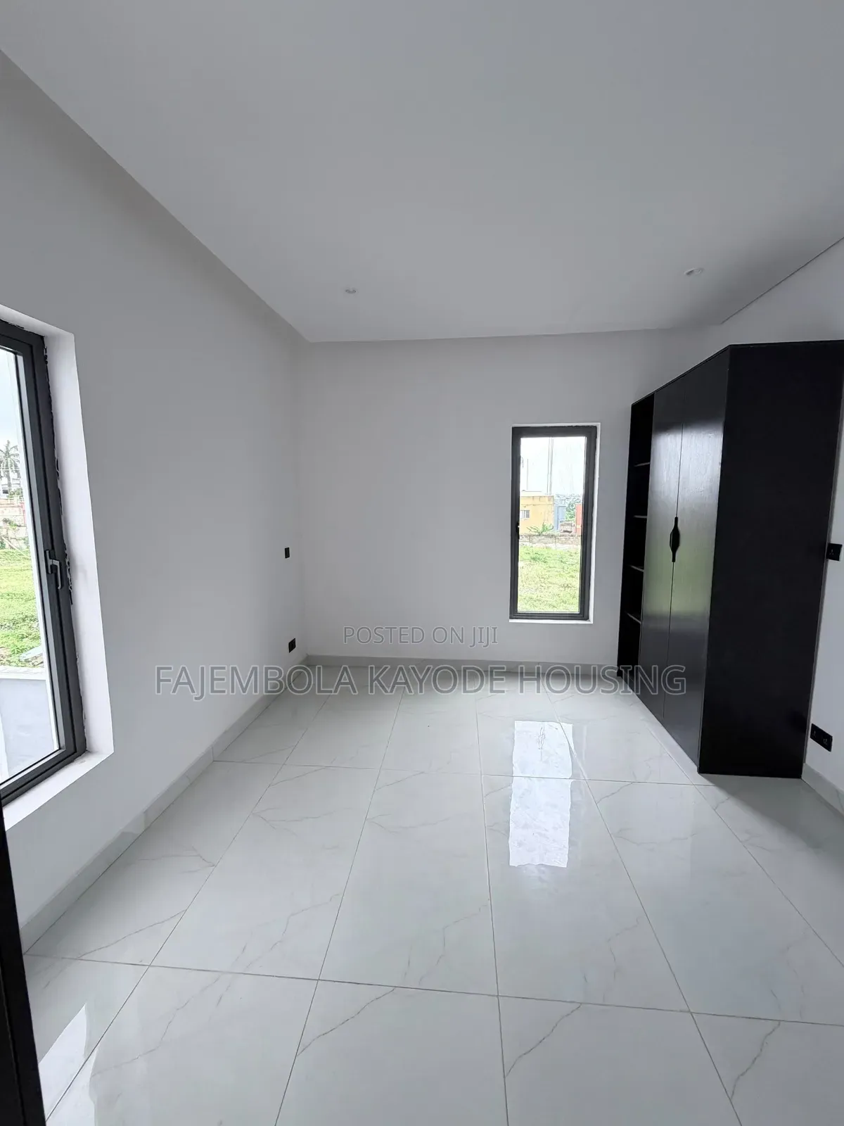 4bdrm Duplex in Old Bodija Estate for sale