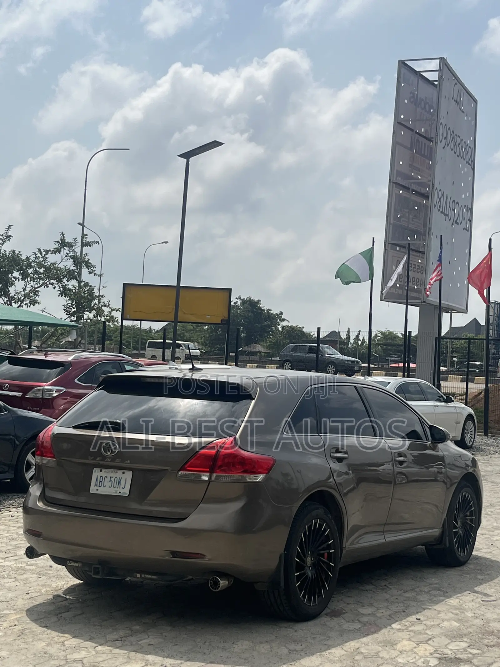 Toyota Venza 2009 Gold