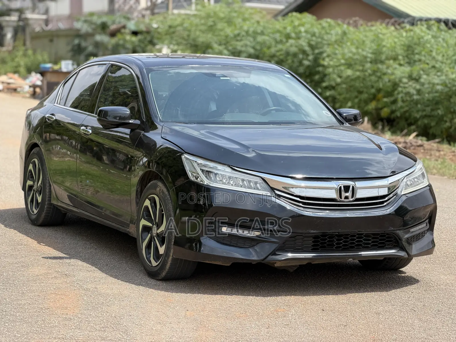 Honda Accord Touring 4dr Sedan FWD (3.5L 6cyl 6A) 2016 Black