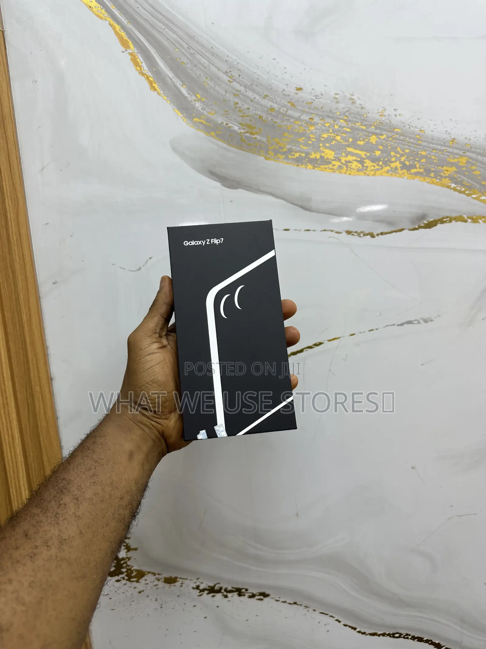 New Samsung Galaxy Z Flip7 256 GB