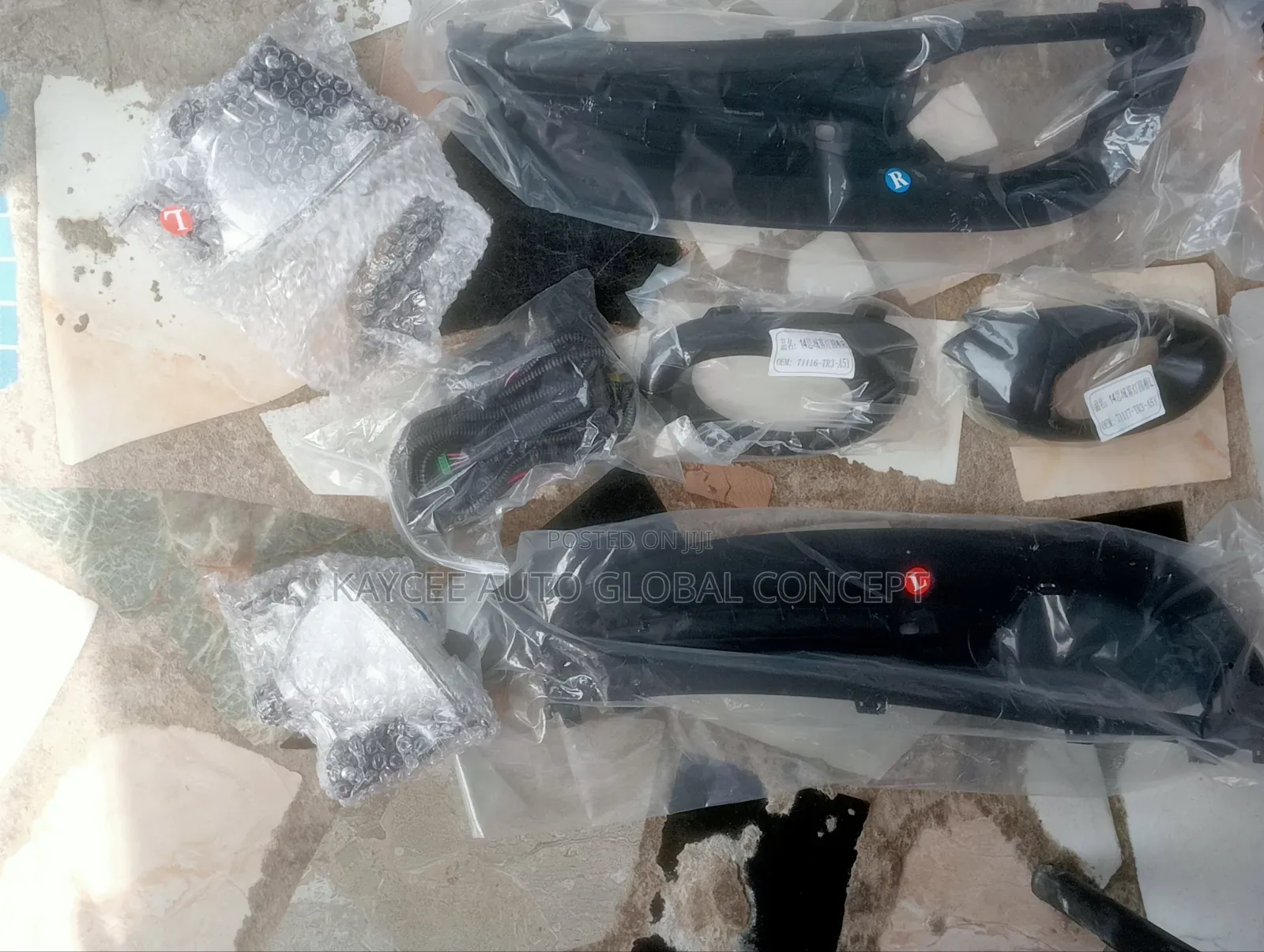 Complete Fog Lamps and Components Honda Civic 2014 Model Both Sides
