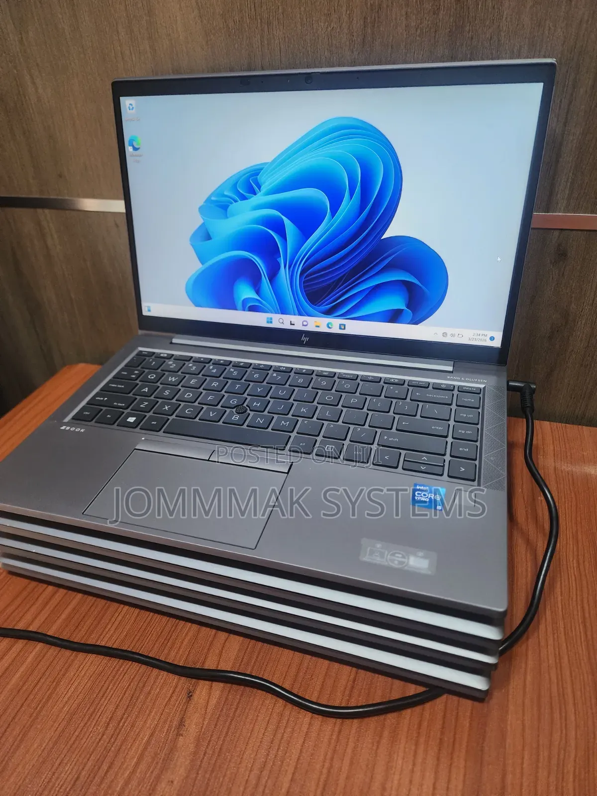 Laptop HP ZBook Firefly G8 16GB Intel Core i7 SSD 512GB