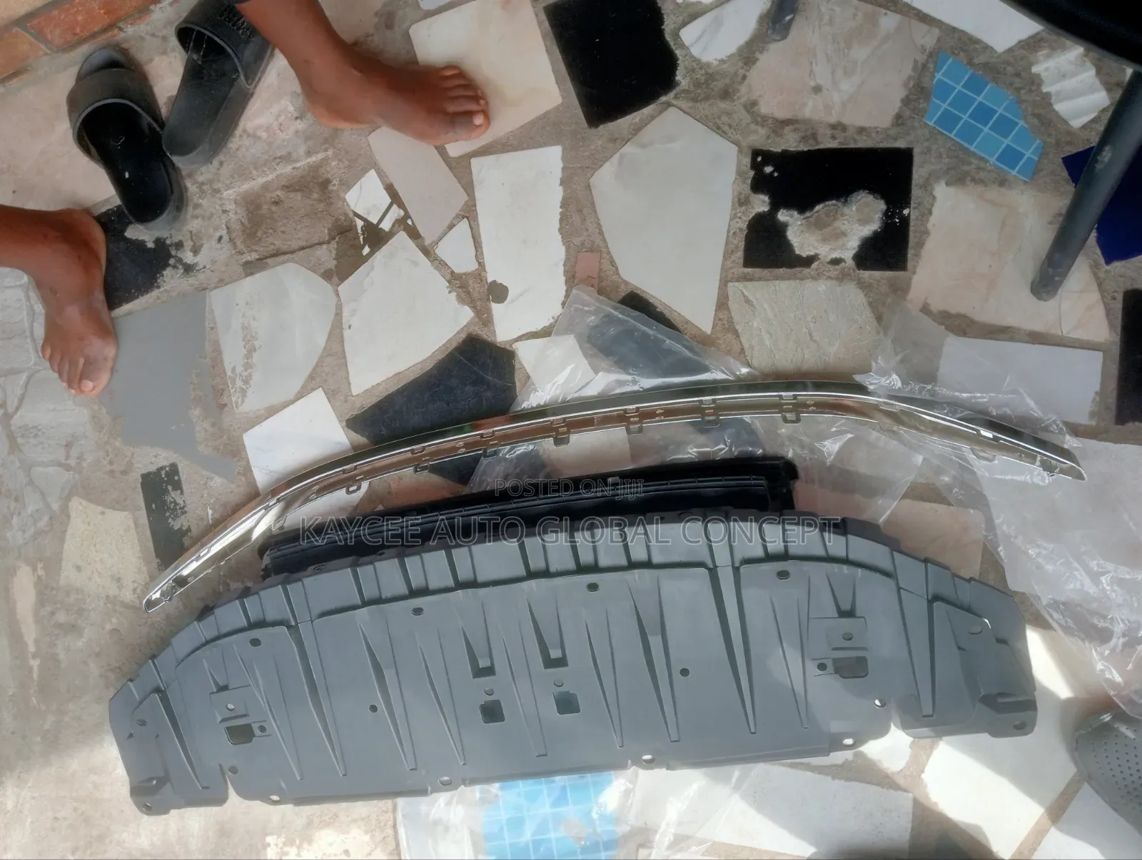 Bumper Grille and Chrome Honda Civic 2014 Model