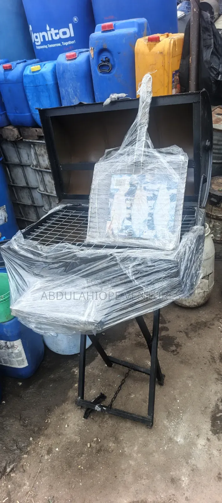 BBQ Grill Stand