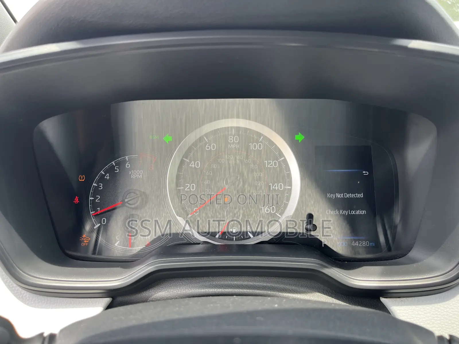 Toyota Corolla SE (1.8L 4cyl 6M) 2019 Red
