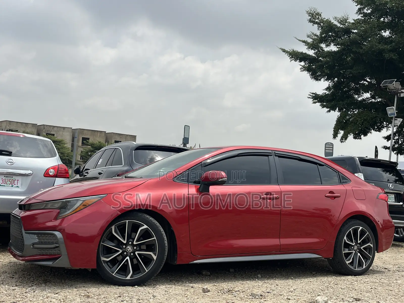 Toyota Corolla SE (1.8L 4cyl 6M) 2019 Red