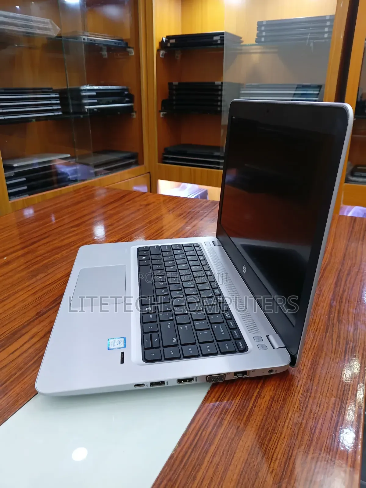 Laptop HP ProBook 440 G4 8GB Intel Core i5 SSHD (Hybrid) 256GB