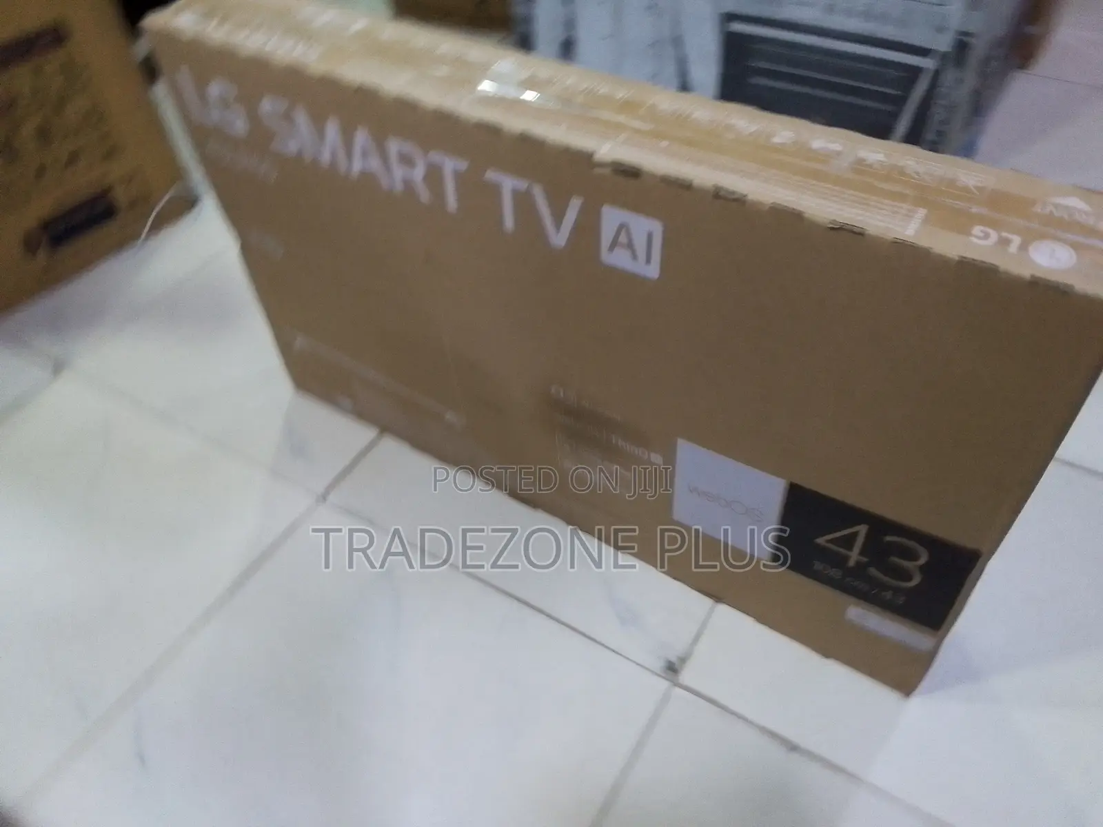 Shop LG 43LR60006LA Smart TV With Free Installation Bracket