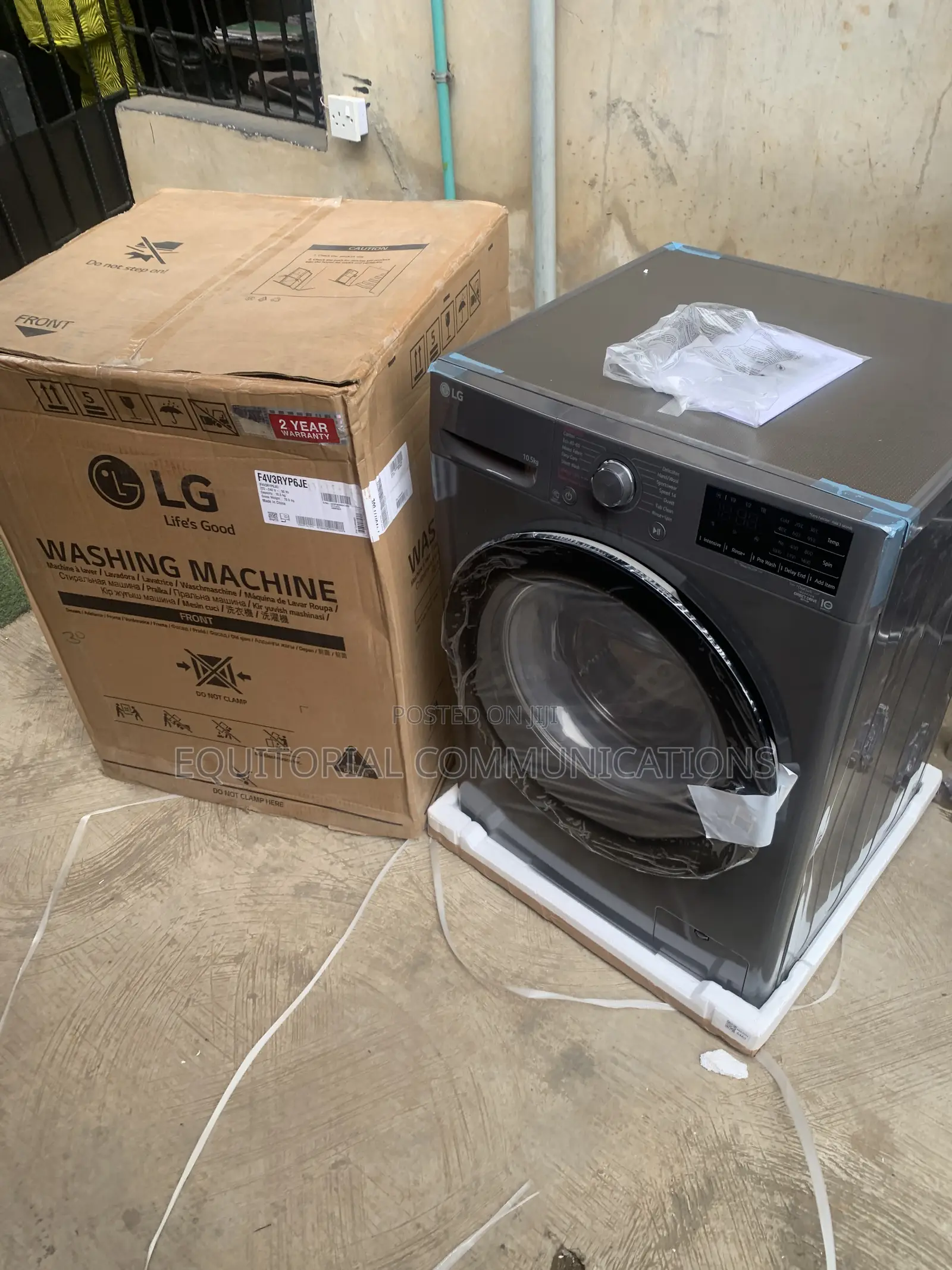 LG F4V3RYP6JE Advanced 10.5KG Household Washing Machine
