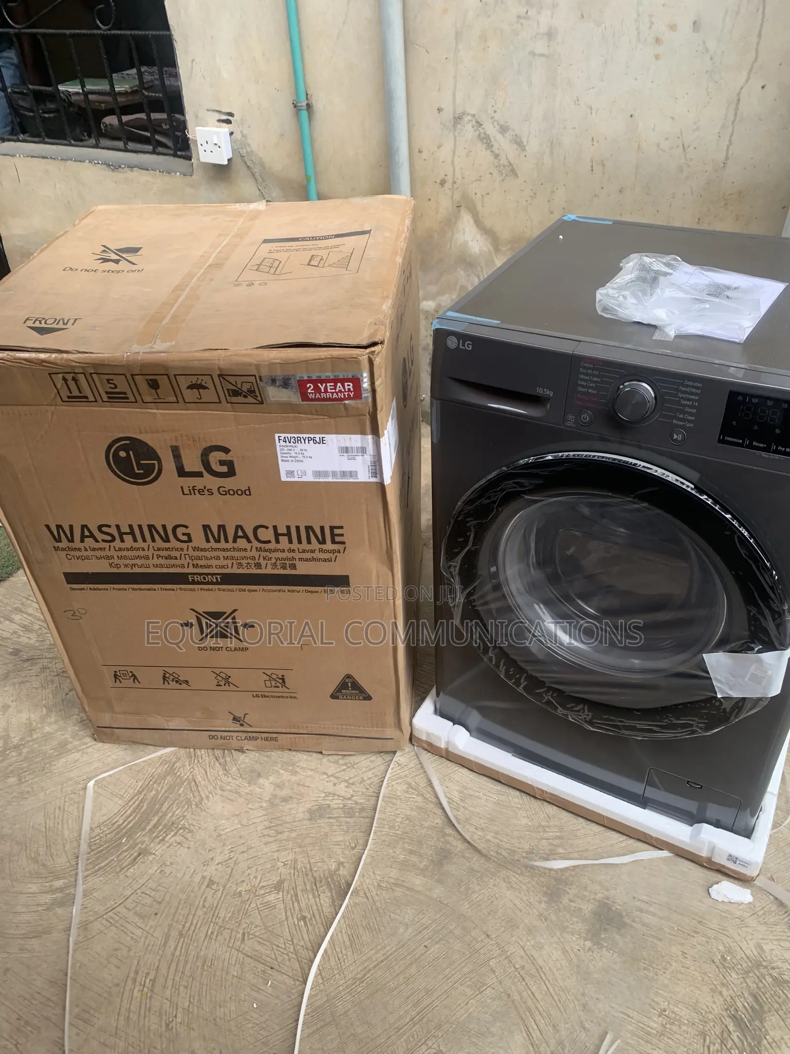 LG F4V3RYP6JE Family Size 10.5KG Automatic Washer